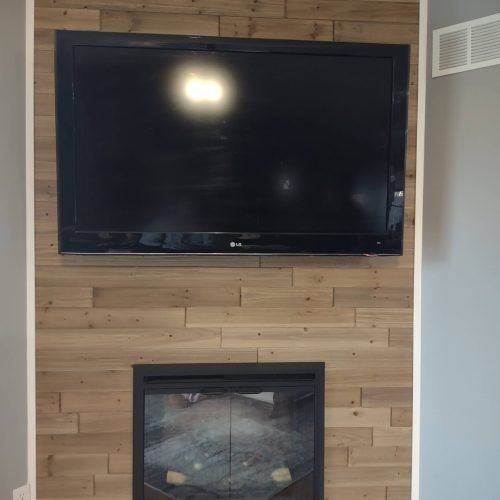 Tv mounting on the wall at a residents in franklin county